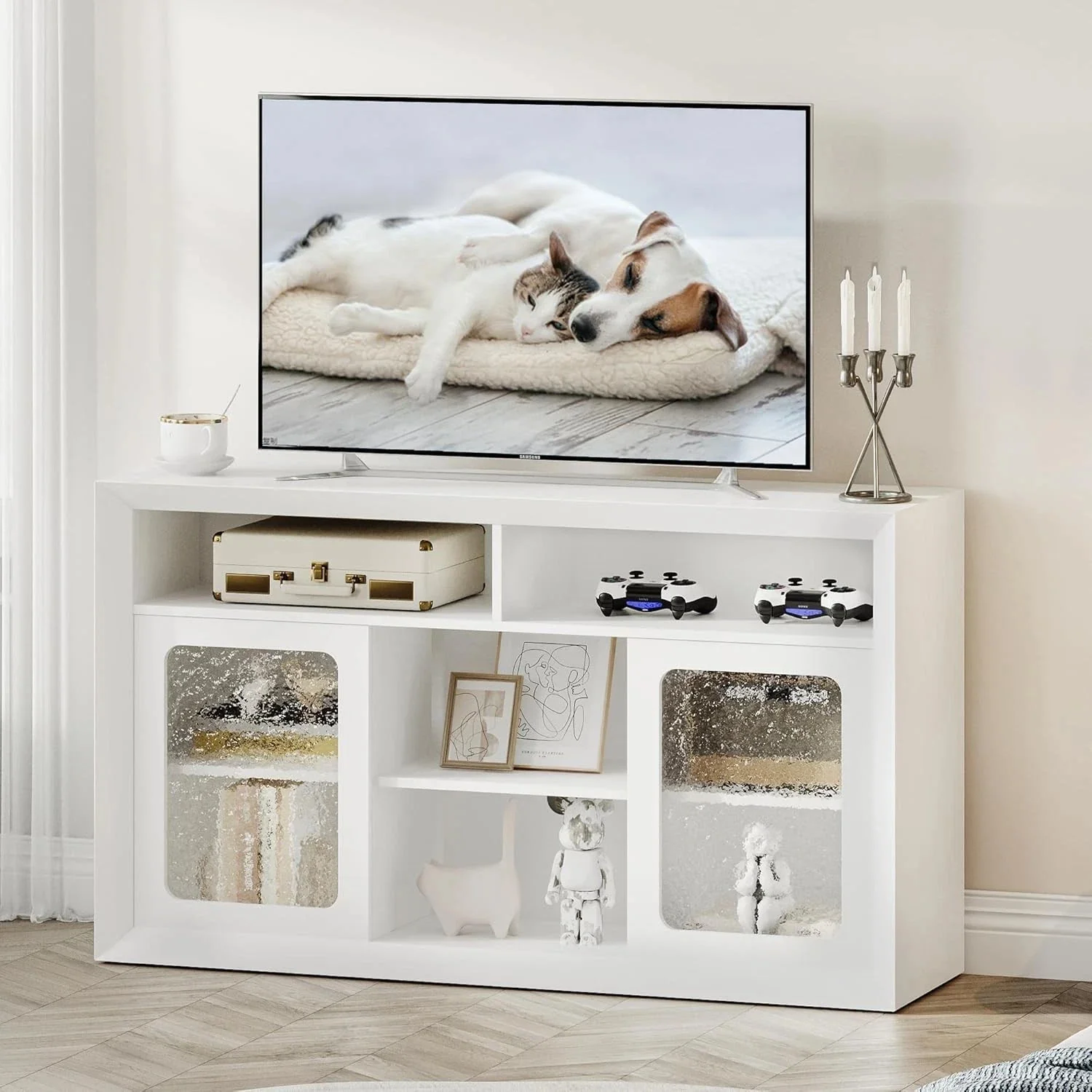 Furniture: TV Stands